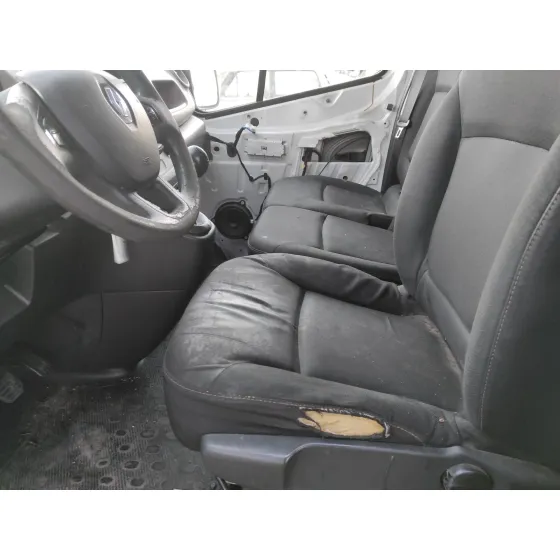 RENAULT TRAFIC FURGON '2015 1.6 DCI DIESEL BLANCO