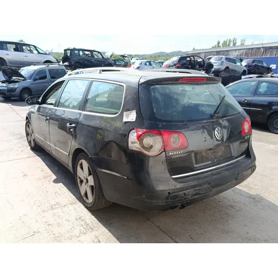 VOLKSWAGEN PASSAT VARIANT (3C5) '2006 *