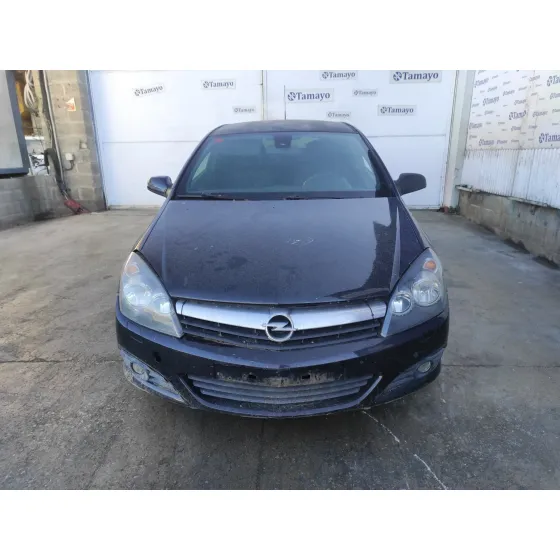 OPEL ASTRA GTC '2006 * NEGRO