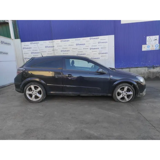 OPEL ASTRA GTC '2006 * NEGRO
