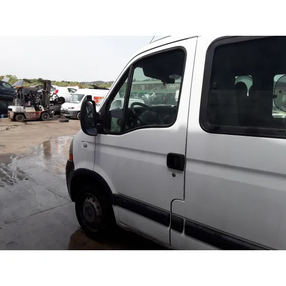 RENAULT MASTER II PHASE 2 COMBI '2005 2.5 DIESEL BLANCO