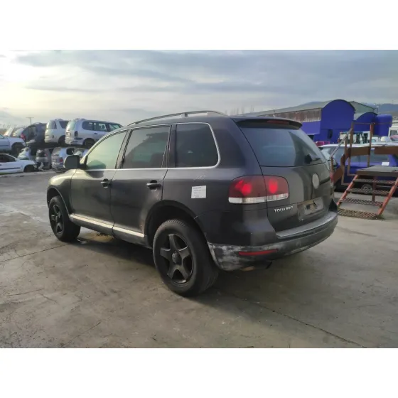 VOLKSWAGEN TOUAREG (7L6) '2007 2.5 TDI DPF NEGRO