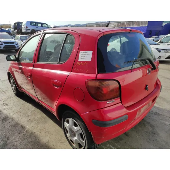 TOYOTA YARIS (NCP1/NLP1/SCP1) '2004 1.0 CAT ROJO