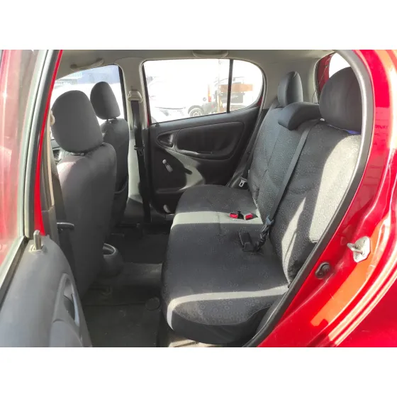 TOYOTA YARIS (NCP1/NLP1/SCP1) '2004 1.0 CAT ROJO