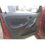 TOYOTA YARIS (NCP1/NLP1/SCP1) TOYOTA YARIS (NCP1/NLP1/SCP1) '2004 1.0 CAT ROJO 1999