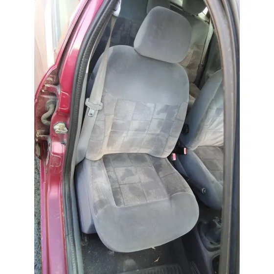 RENAULT MEGANE I FASE 2 GANDTOUR (KA..) '2001 1.9 DCI DIESEL CAT ROJO