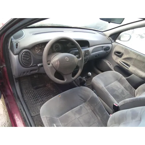 RENAULT MEGANE I FASE 2 GANDTOUR (KA..) '2001 1.9 DCI DIESEL CAT ROJO