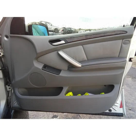 BMW X5 (E53) '2000 4.4I AUTOMATICO PLATA