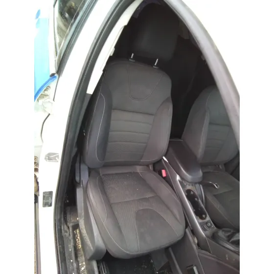 FORD KUGA (CBS) '2015 2.0 TDCI CAT POLICIA