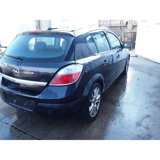 OPEL ASTRA H BERLINA '2007 1.9 CDTI NEGRO