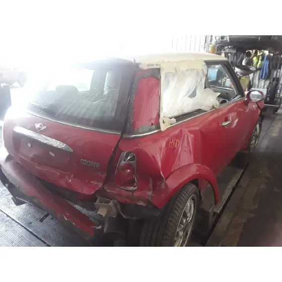 BMW MINI (R50,R53) '2002 COOPER ROJO