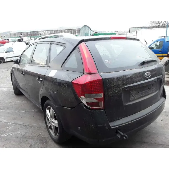 KIA CEE'D SPORTY WAGON '2010 1.6 CRDI CAT NEGRO
