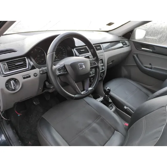 SEAT TOLEDO (KG3) '2014 * NEGRO