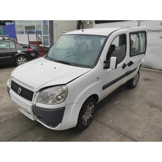 FIAT DOBLO (119) '2006 1.3 16V JTD CAT BLANCO