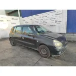 RENAULT CLIO II FASE II (B/CB0) '2004 1.2 16V NEGRO