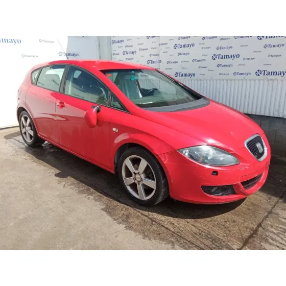 SEAT LEON (1P1) '2005 2.0 TDI ROJO