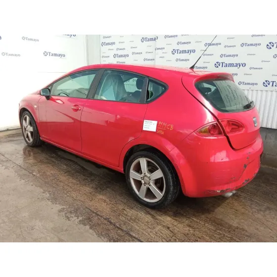 SEAT LEON (1P1) '2005 2.0 TDI ROJO