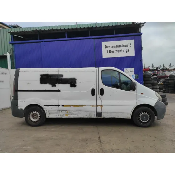 OPEL VIVARO '2004 * BLANCO