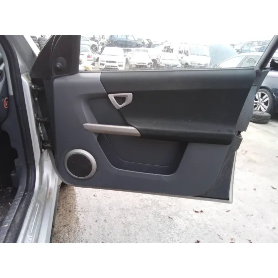 SMART FORFOUR '2019 1.3 CAT PLATA