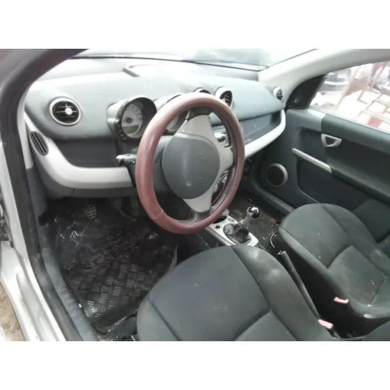 SMART FORFOUR '2019 1.3 CAT PLATA