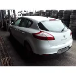 RENAULT MEGANE III BERLINA 5 P RENAULT MEGANE III BERLINA 5 P '2012 1.2 16V BLANCO 2008