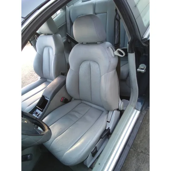 MERCEDES CLASE CLK (W208) COUPE '1999 3.2 V6 18V CAT GRIS OSCURO
