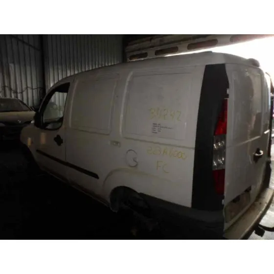 FIAT DOBLO CARGO (223) '2004 1.9 DIESEL CAT BLANCO