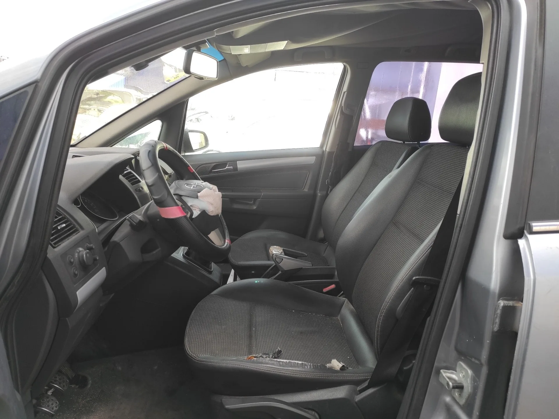 OPEL ZAFIRA B OPEL ZAFIRA B '2007 * GRIS OSCURO 2005