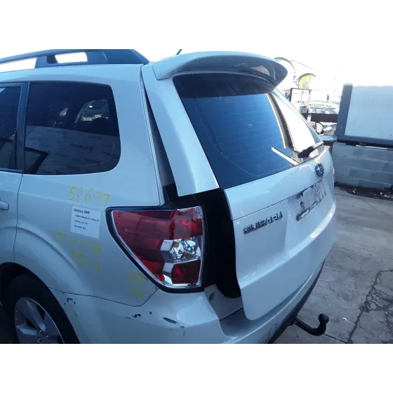 SUBARU FORESTER S12 '2010 XS CLASSIC BLANCO SATINADO