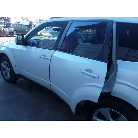SUBARU FORESTER S12 '2010 XS CLASSIC BLANCO SATINADO