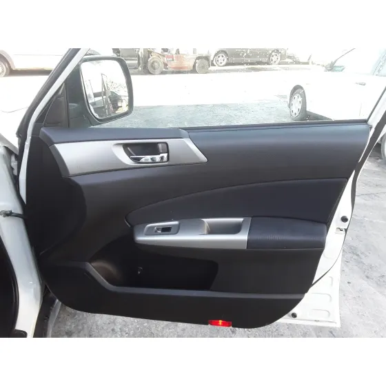 SUBARU FORESTER S12 '2010 XS CLASSIC BLANCO SATINADO