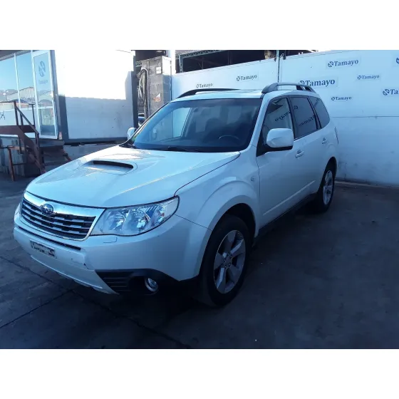 SUBARU FORESTER S12 '2010 XS CLASSIC BLANCO SATINADO