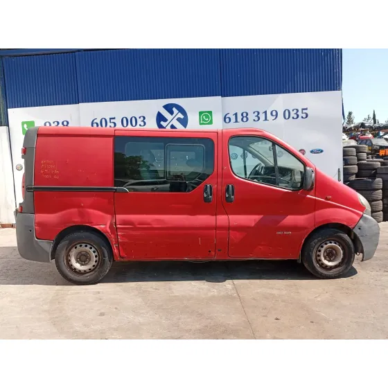 Nissan PRIMASTAR AUTOBUS (X83) 2003