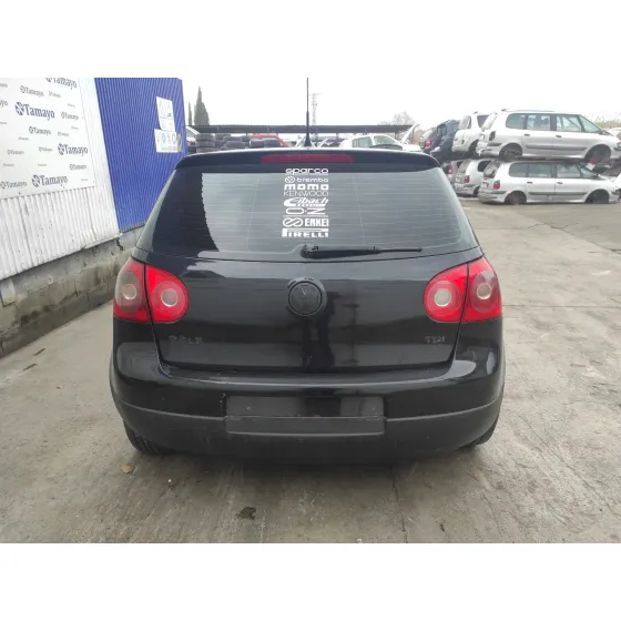 VOLKSWAGEN GOLF V BERLINA (1K1) '2007 NEGRO