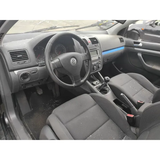 VOLKSWAGEN GOLF V BERLINA (1K1) '2007 NEGRO