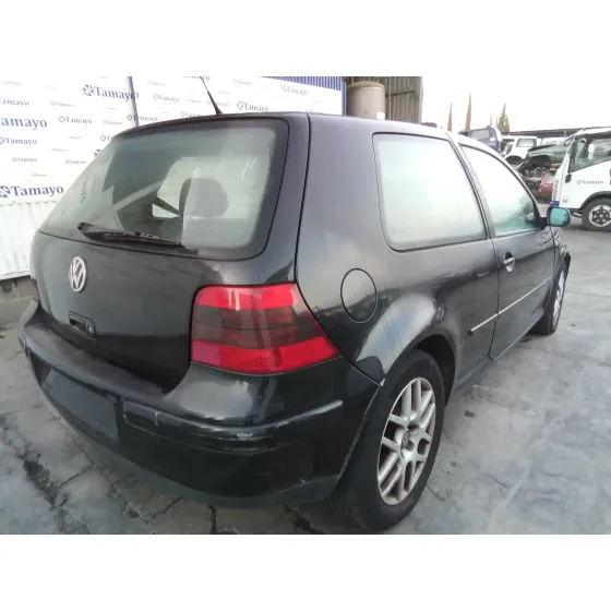 VOLKSWAGEN GOLF IV BERLINA (1J1) '2003 1.6 16V NEGRO
