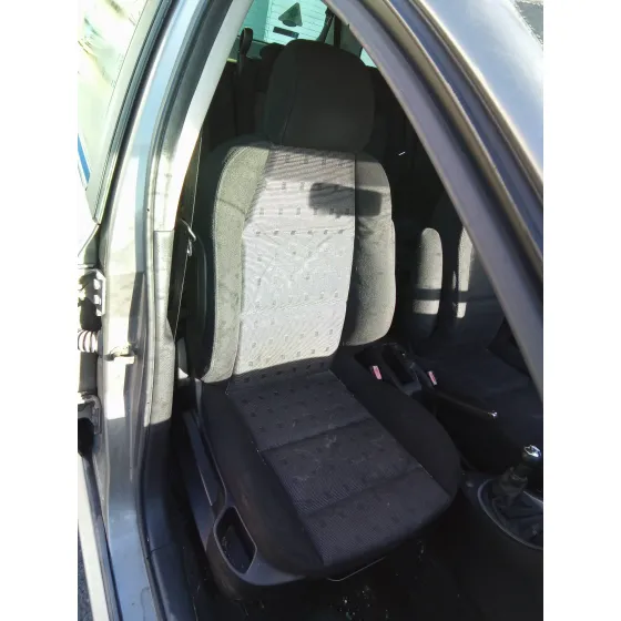 PEUGEOT 307 BREAK / SW (S1) '2004 1.6 HDI MARRON