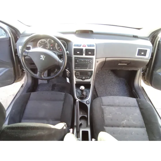 PEUGEOT 307 BREAK / SW (S1) '2004 1.6 HDI MARRON