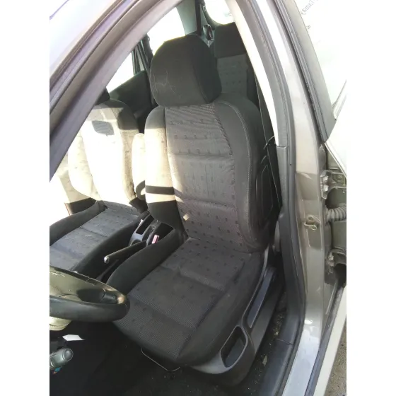 PEUGEOT 307 BREAK / SW (S1) '2004 1.6 HDI MARRON