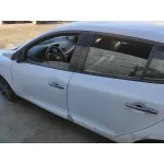 RENAULT MEGANE III BERLINA 5 P RENAULT MEGANE III BERLINA 5 P '2012 1.5 DCI DIESEL FAP BLANCO 2008