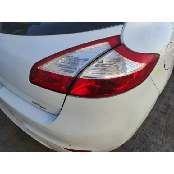 RENAULT MEGANE III BERLINA 5 P '2012 1.5 DCI DIESEL FAP BLANCO