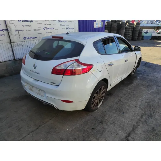 RENAULT MEGANE III BERLINA 5 P '2012 1.5 DCI DIESEL FAP BLANCO