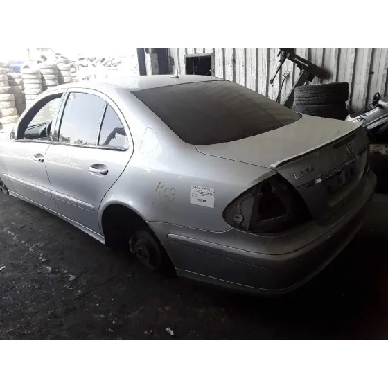 MERCEDES CLASE E (W211) BERLINA '2008 * PLATA