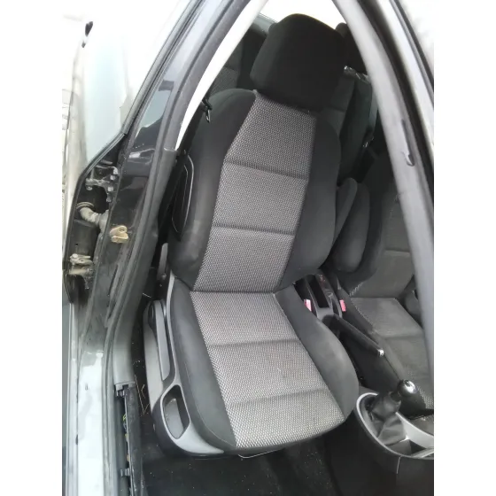 PEUGEOT 307 BERLINA (S2) '2007 1.6 16V CAT NEGRO