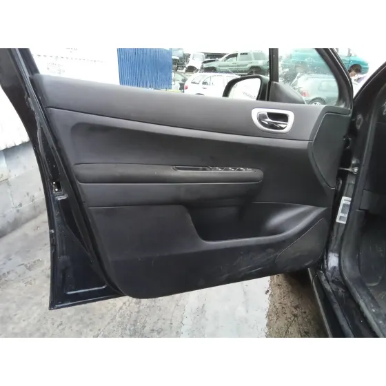 PEUGEOT 307 BERLINA (S2) '2007 1.6 16V CAT NEGRO