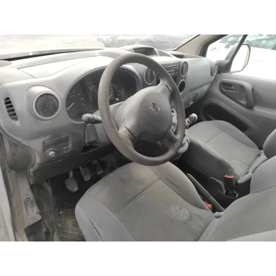PEUGEOT PARTNER (S2) '2009 * BLANCO