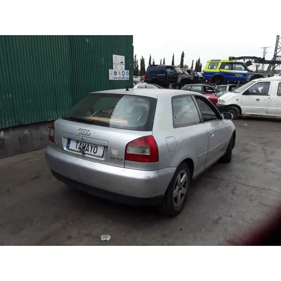 AUDI A3 (8L) '2002 1.9 TDI AMBIENTE GRIS