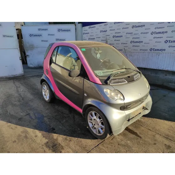 SMART FORTWO COUPE '2005 0.7 GRIS I LILA