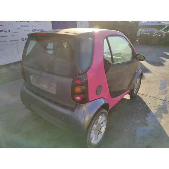 SMART FORTWO COUPE '2005 0.7 GRIS I LILA
