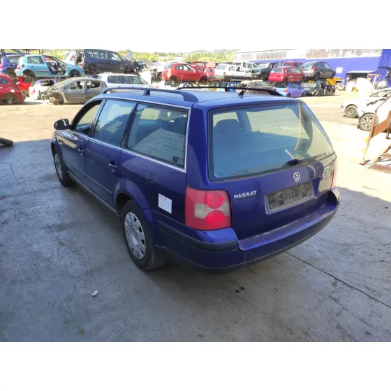 VOLKSWAGEN PASSAT VARIANT (3B6) '2003 2.0 20V CAT (ALT) AZUL MARINO